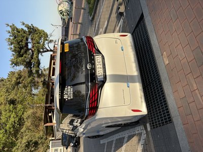 TOYOTA ALPHARD - 5