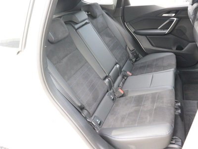2025 BMW X1 — миниатюра 17