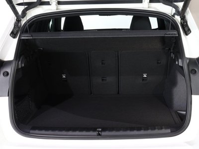 2025 BMW X1 — миниатюра 13