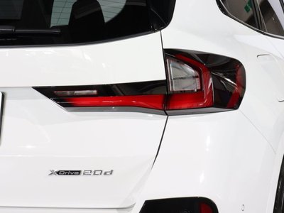 2025 BMW X1 — миниатюра 11