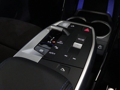 2025 BMW X1 — миниатюра 29