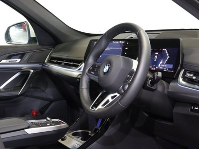 2025 BMW X1 — миниатюра 16