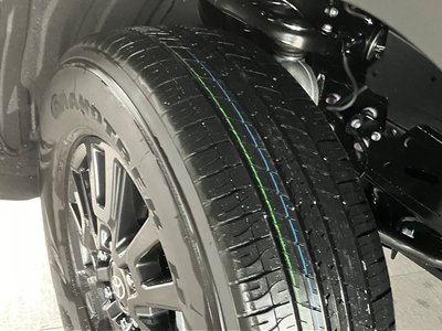 TOYOTA LAND CRUISER 250 - 3