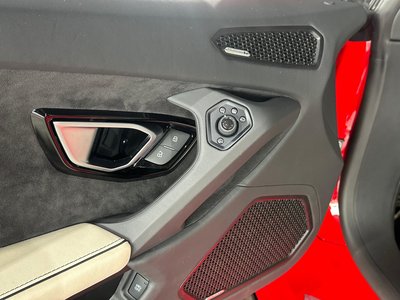 صورة مصغرة 28 لـ 2026 Lamborghini HURACAN
