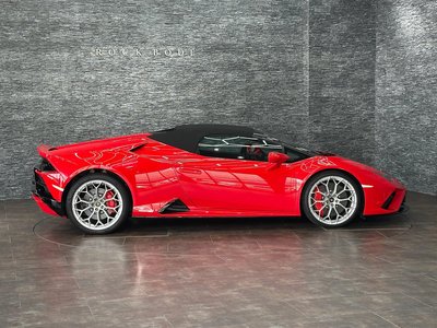 صورة 9 لـ 2026 Lamborghini HURACAN