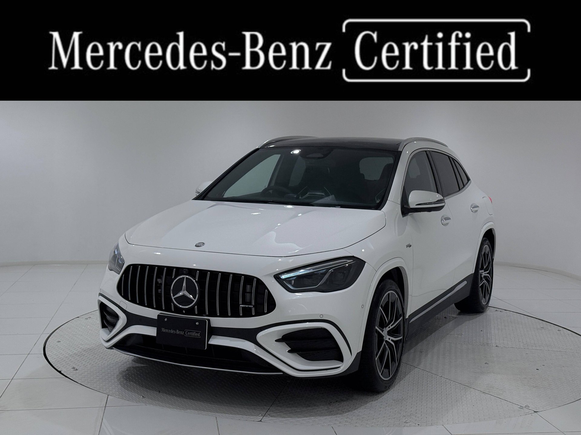 MERCEDES-BENZ GLA AMG - View 1