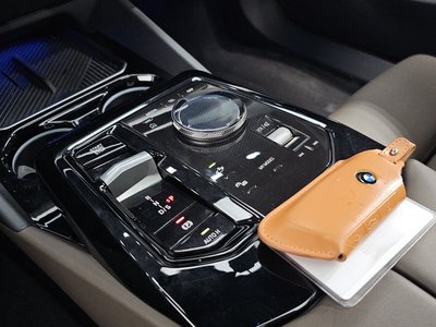 2024 BMW 5 SERIES 缩略图 12