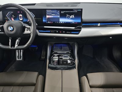 2024 BMW 5 SERIES 照片 5