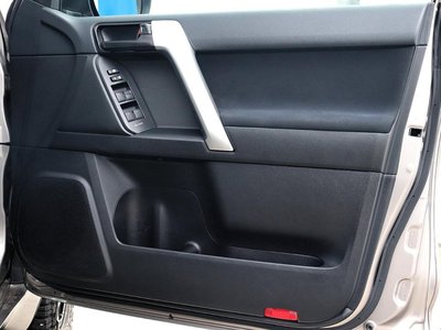 2021 Toyota LAND CRUISER PRADO 缩略图 22