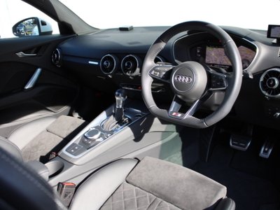 AUDI TT - 6