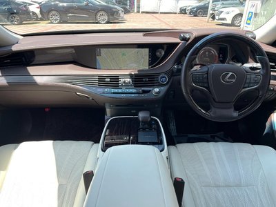 LEXUS LS - 2