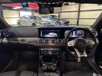 MERCEDES-BENZ E-CLASS AMG - 7