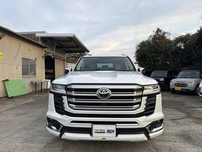 TOYOTA LAND CRUISER 300 - 2