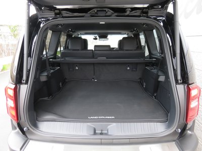 TOYOTA LAND CRUISER 250 - 5