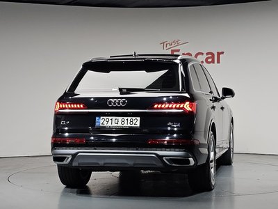 AUDI Q7 - 3