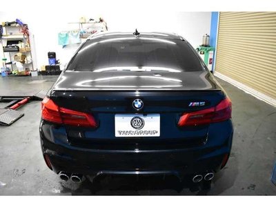 2018 BMW M5 — миниатюра 60