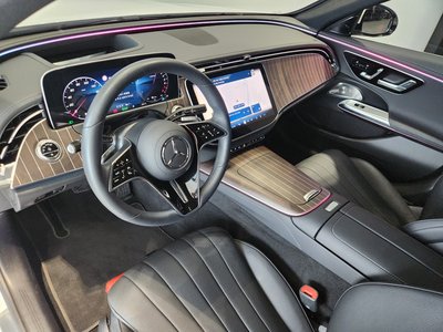 2025 Mercedes-BENZ E-CLASS — миниатюра 12