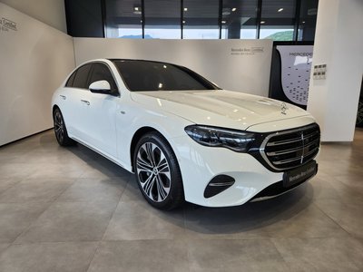 2025 Mercedes-BENZ E-CLASS — фото 5