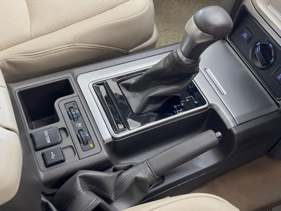 صورة مصغرة 42 لـ 2023 Toyota LAND CRUISER PRADO