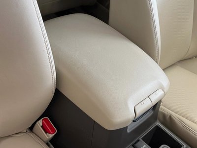 صورة مصغرة 35 لـ 2023 Toyota LAND CRUISER PRADO
