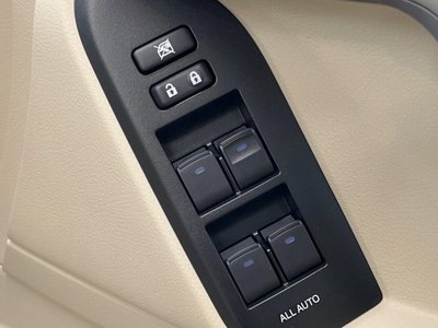 صورة مصغرة 31 لـ 2023 Toyota LAND CRUISER PRADO