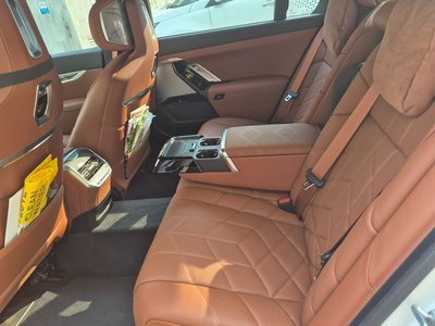 BMW 7 SERIES - 3