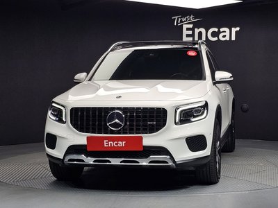 MERCEDES-BENZ GLB - 2