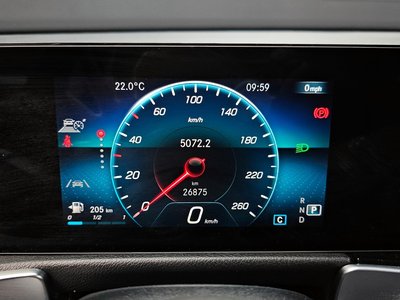 MERCEDES-BENZ GLB - 8