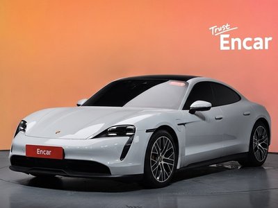 2021 Porsche TAYCAN — фото 1