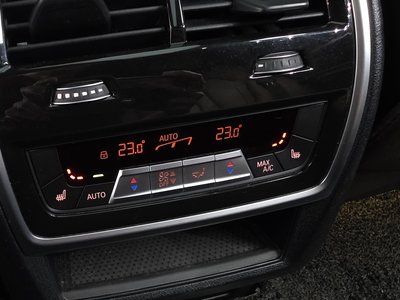 2022 BMW X5 缩略图 18