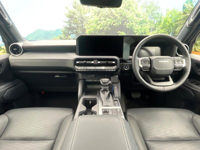 TOYOTA LAND CRUISER 250 - 2