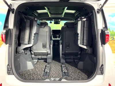 TOYOTA ALPHARD - 10