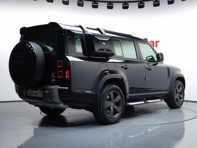 LAND ROVER DEFENDER - 3