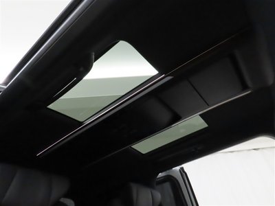 2025 TOYOTA ALPHARD photo 4