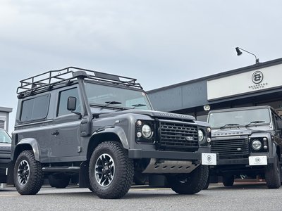 LAND ROVER DEFENDER - 3