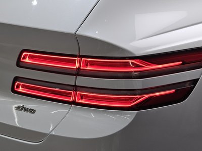 2025 Genesis GV80 photo 10