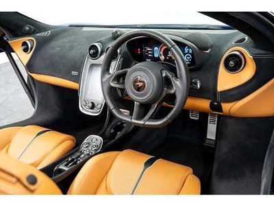 MCLAREN 570S SPIDER - 4