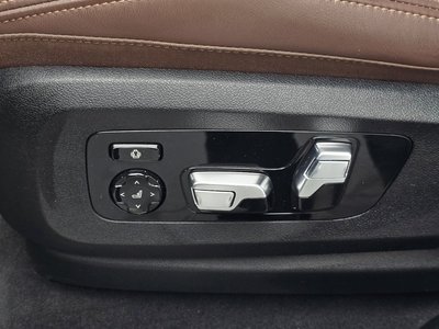 2022 BMW X6 thumbnail 32