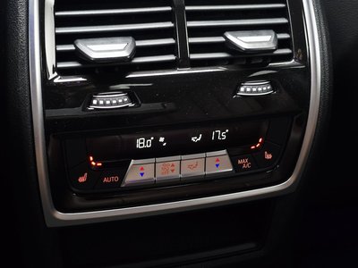 2022 BMW X6 thumbnail 31