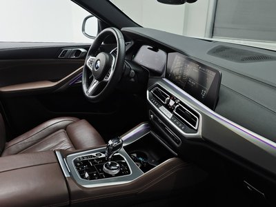 2022 BMW X6 thumbnail 29
