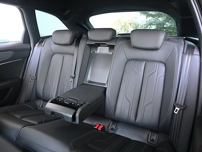 صورة مصغرة 76 لـ 2024 AUDI A6 AVANT