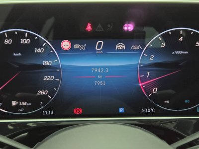 MERCEDES-BENZ E-CLASS - 8