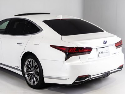 2021 Lexus LS — миниатюра 27