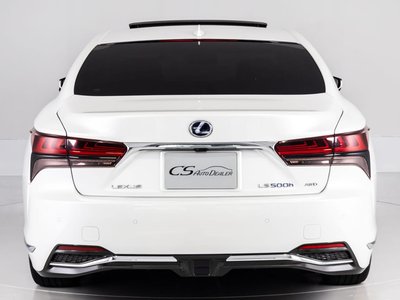 2021 Lexus LS — миниатюра 20