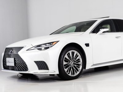 2021 Lexus LS — миниатюра 25