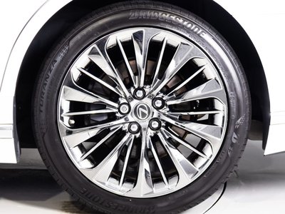 2021 Lexus LS — миниатюра 7