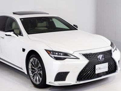 2021 Lexus LS — миниатюра 6