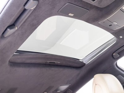 2021 Lexus LS — миниатюра 4