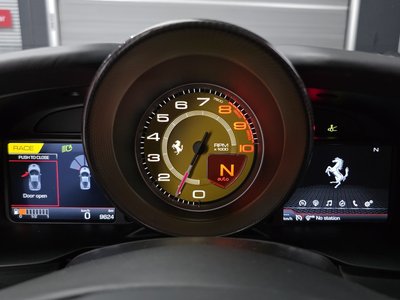صورة 8 لـ 2020 FERRARI F8 TRIBUTO