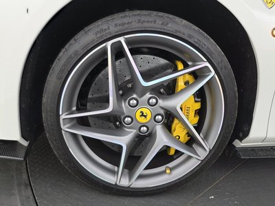 صورة 6 لـ 2020 FERRARI F8 TRIBUTO